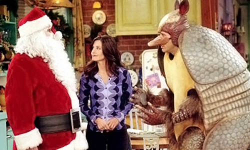 Santa Claus and the Holiday Armadillo fight it out for dominance in the Friends episode "The One With the Holiday Armadillo" (14 December 2000) till they all realise time spent with family and friends is more important than anything else (image via lindsayalexis.com (c) NBC)