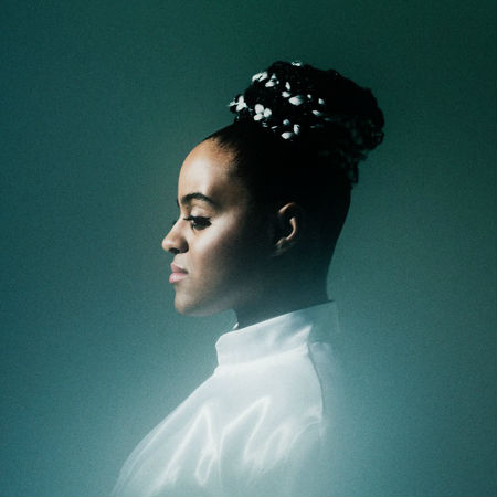 Seinabo Sey (image via official Seinabo Sey official page)