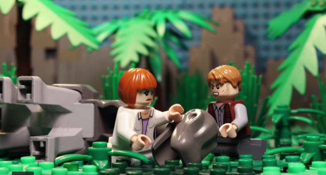 Jurassic World - LEGO dinosaurs anyone? (image via YouTube (c) Toscano Bricks)