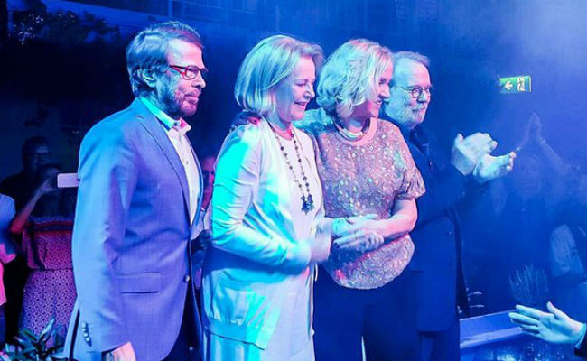 Björn, Anni-Frid, Agnetha and Benny on stage, 5 June 2016 (image via The Guardian via Instagram)